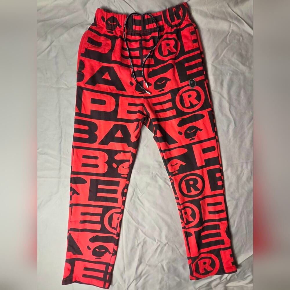 BAPE A Bathing Ape Joggers M MADE IN JAPAN World Gone Mad All Over Print Red Blk